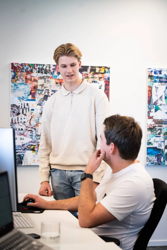 Timo & Julien op kantoor